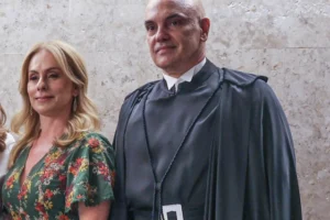 moraes_e_a_esposa_viviane_barci-820476