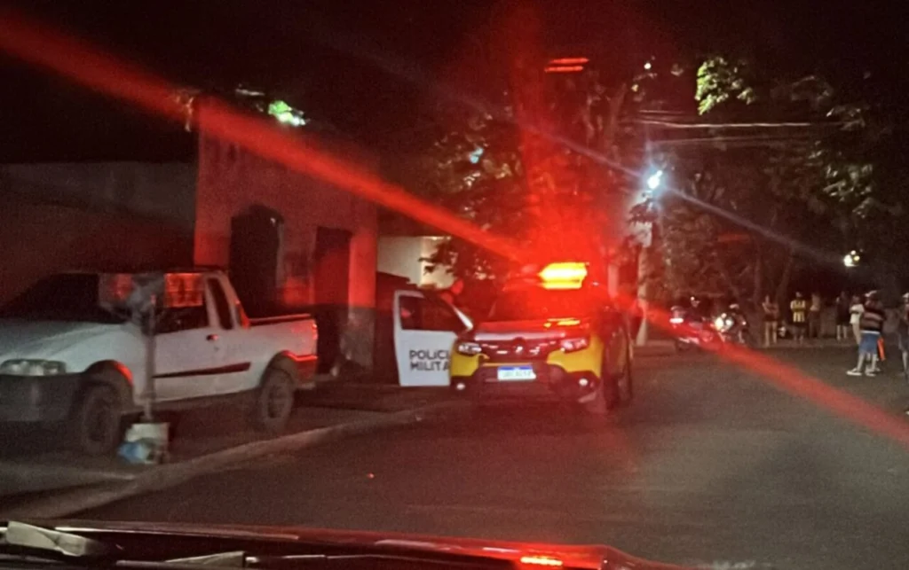 Acompanhe o GMC Online no Instagram Clique aqui e receba as nossas notícias pelo WhatsApp Entre no canal do GMC Online no Instagram (14)