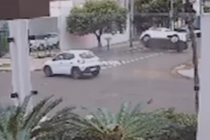 Acompanhe o GMC Online no Instagram Clique aqui e receba as nossas notícias pelo WhatsApp Entre no canal do GMC Online no Instagram (5)