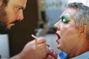 Fotógrafo da região transforma relação com o pai em projeto premiado internacional