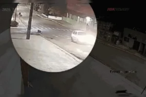 as-imagens-mostram-que-logo-apos-a-queda-da-mulher-01083261-0-202604211928-ProportionalFillBackground