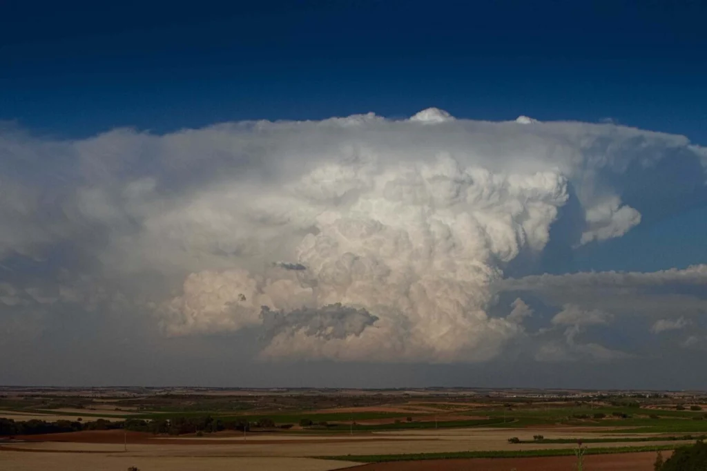 cumulonimbus_omm