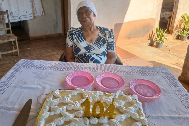 dona-maria-aves-pereira-centenaria-de-sao-joao-do-caiua-completa-104-anos-69d1288fdfb95