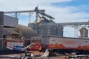 trabalador-morre-soterrado-silo-768×474
