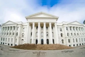 universidade-federal-do-parana-ufpr-em-curitiba-01085023-0-202604281835-ProportionalFillBackground