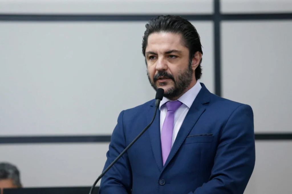 Flávio na tribuna