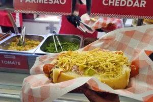 Do algodão-doce à costela: quanto custa comer na Expoingá 2026 