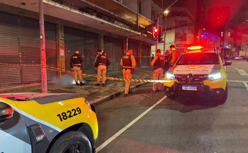 homem-executado-tiros-curitiba-960×592