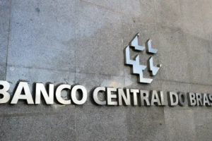 banco_central_mcajr_abr_0104222276