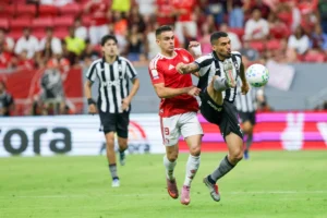 botafogo-x-internacional-entram-em-campo-na-arena-mane-garrincha-pela-13-rodada-do-campeonato-brasileiro-metropoles-sports-4-scaled