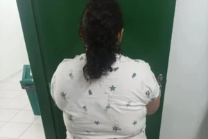 policia-civil-prende-em-flagrante-mulher-de-37-anos-que-se-passava-por-adolescente-de-12policia