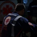 homem foi esfaqueado e socorrido pelo samu